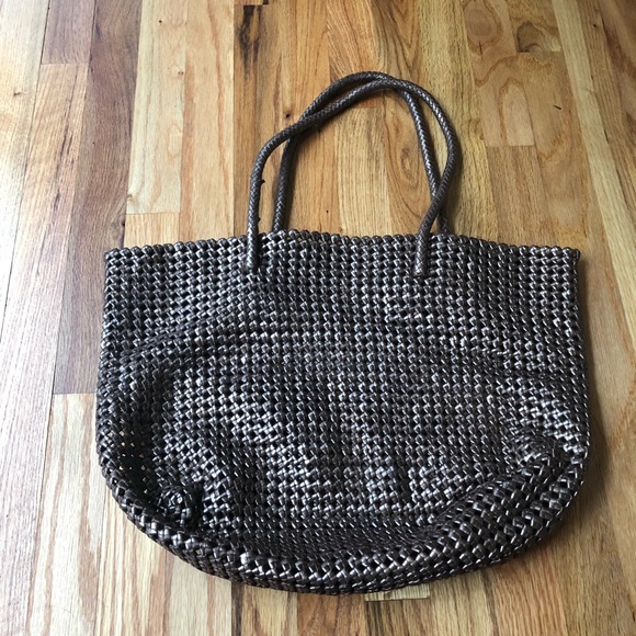 NWOT- Tommy Bahama Honeycomb Leather Tote - Picture 2 of 4